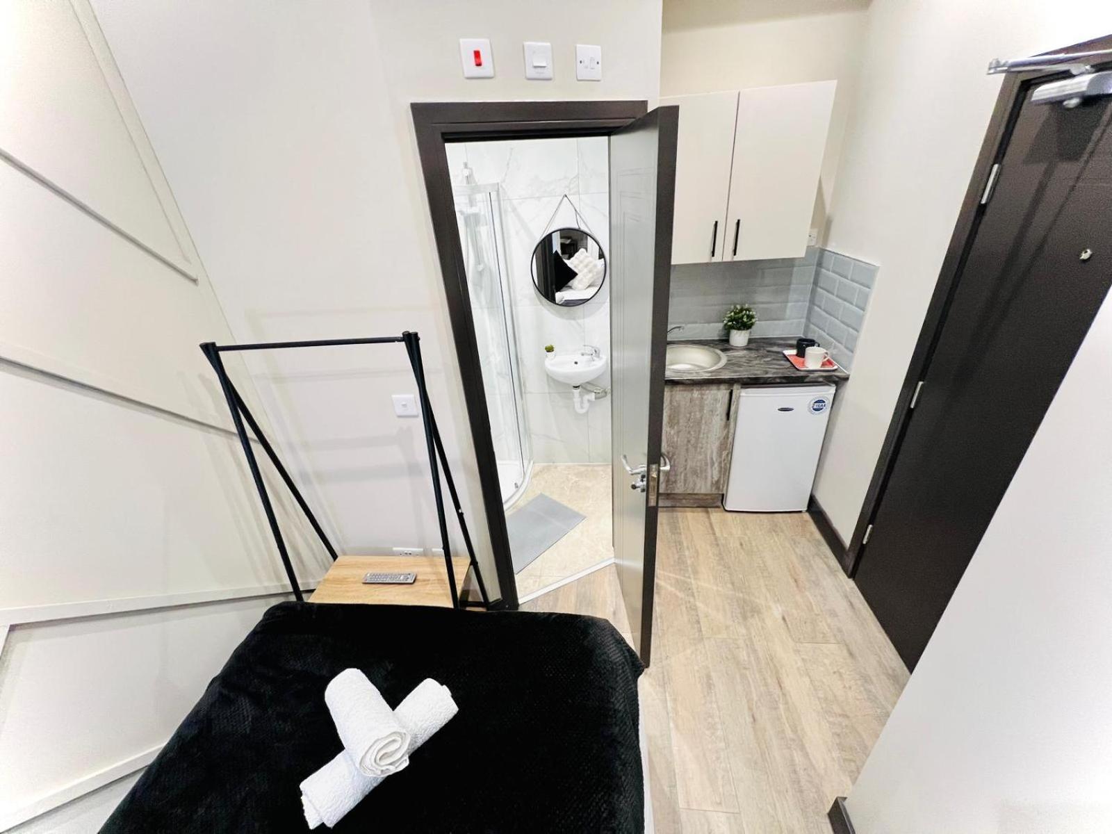 London 72 City Center Studio Top Location I Экстерьер фото