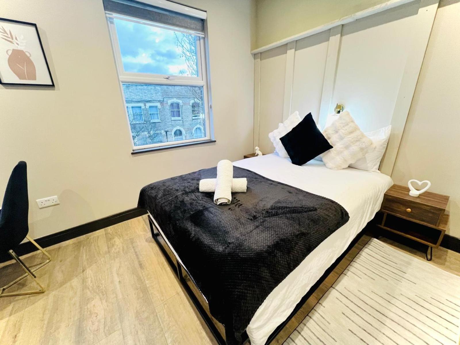 London 72 City Center Studio Top Location I Экстерьер фото